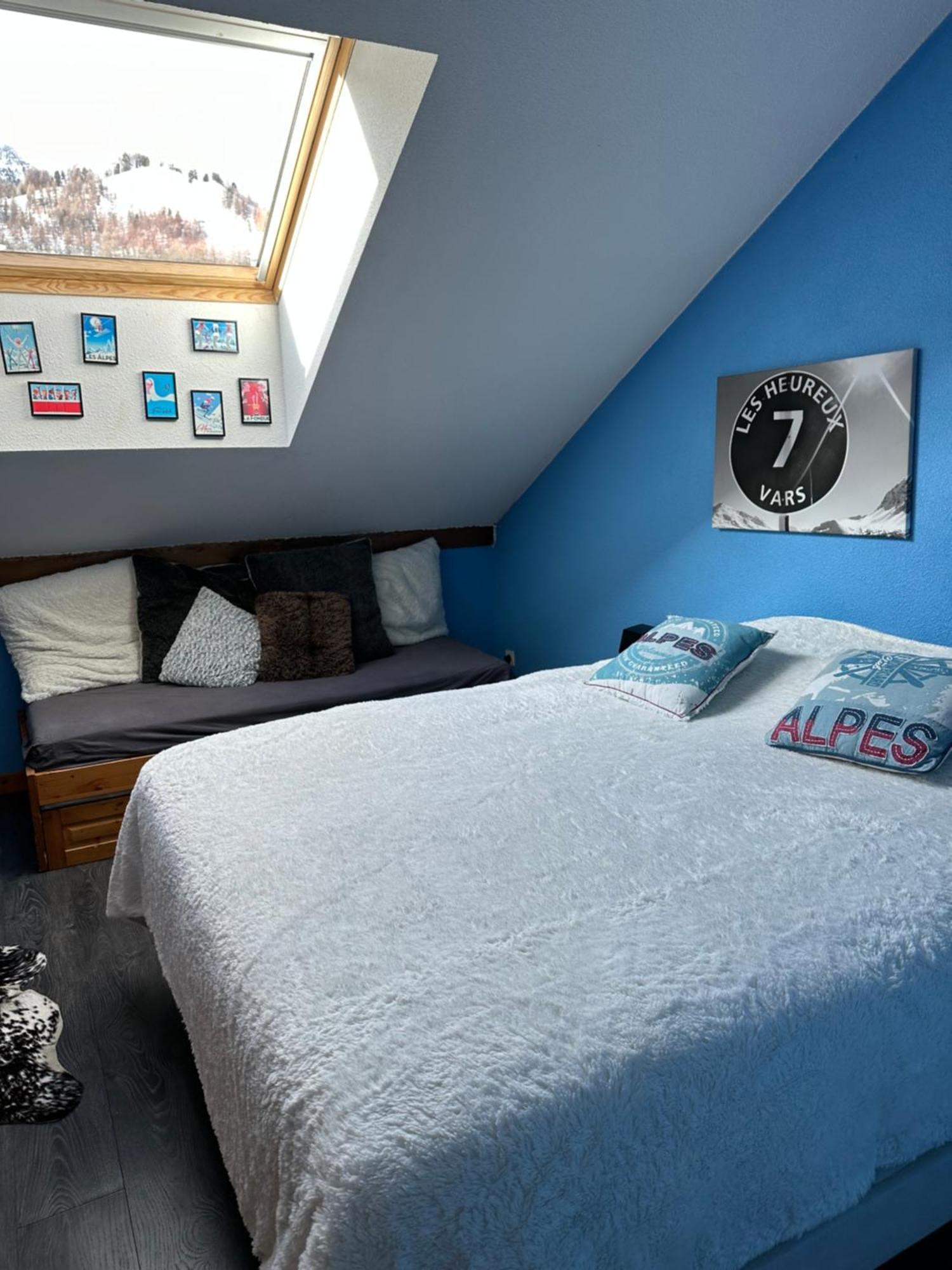 Home Vars Vars  Kültér fotó